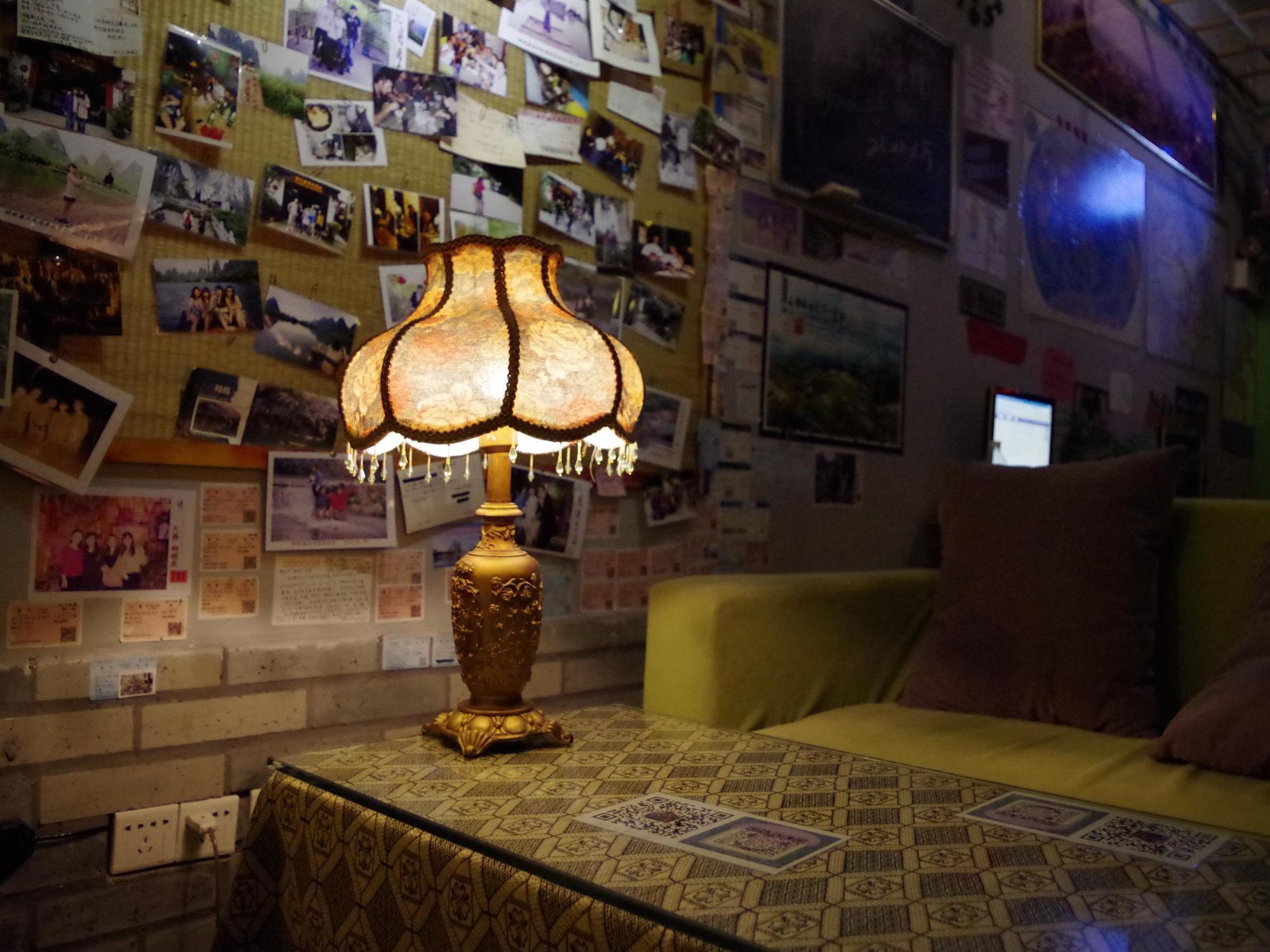 Yangshuo Travellers Land Youth Hostel Экстерьер фото